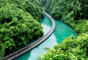 The Shiziguan Floating Bridge: A Terrifying Wonder of Engineering